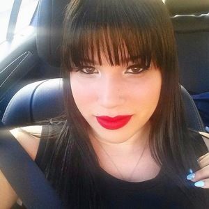 Meet your Posher, Aida